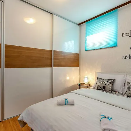 Lejlighed Fuer 6 Personen By Interhome Crikvenica