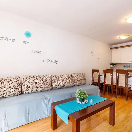 Fuer 6 Personen By Interhome Lejlighed Crikvenica